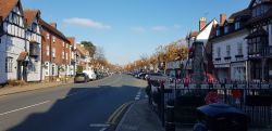 3. High Street Henley in arden